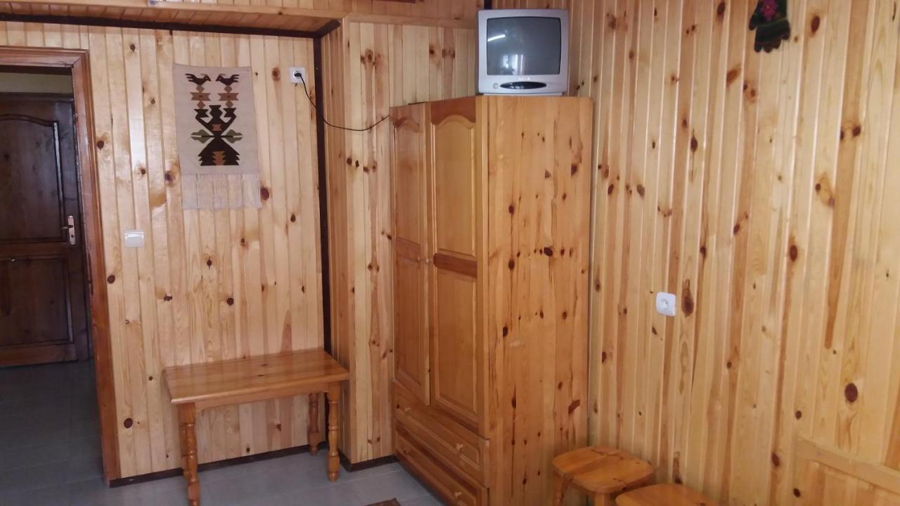 Ваканционно Селище Ива サルニトゥサ エクステリア 写真